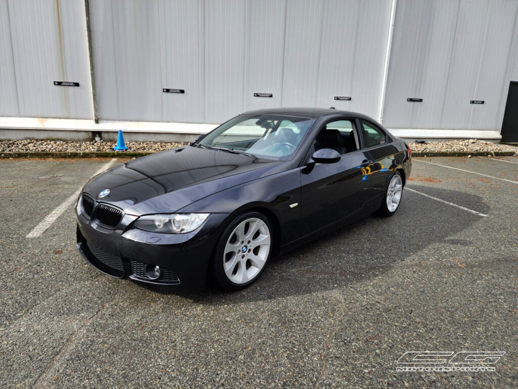 BMW model susceptible to valve cover oil leaks